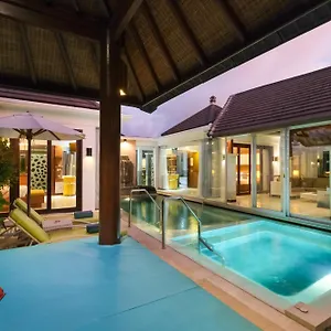 https://villa-ava.hotelsseminyak.net